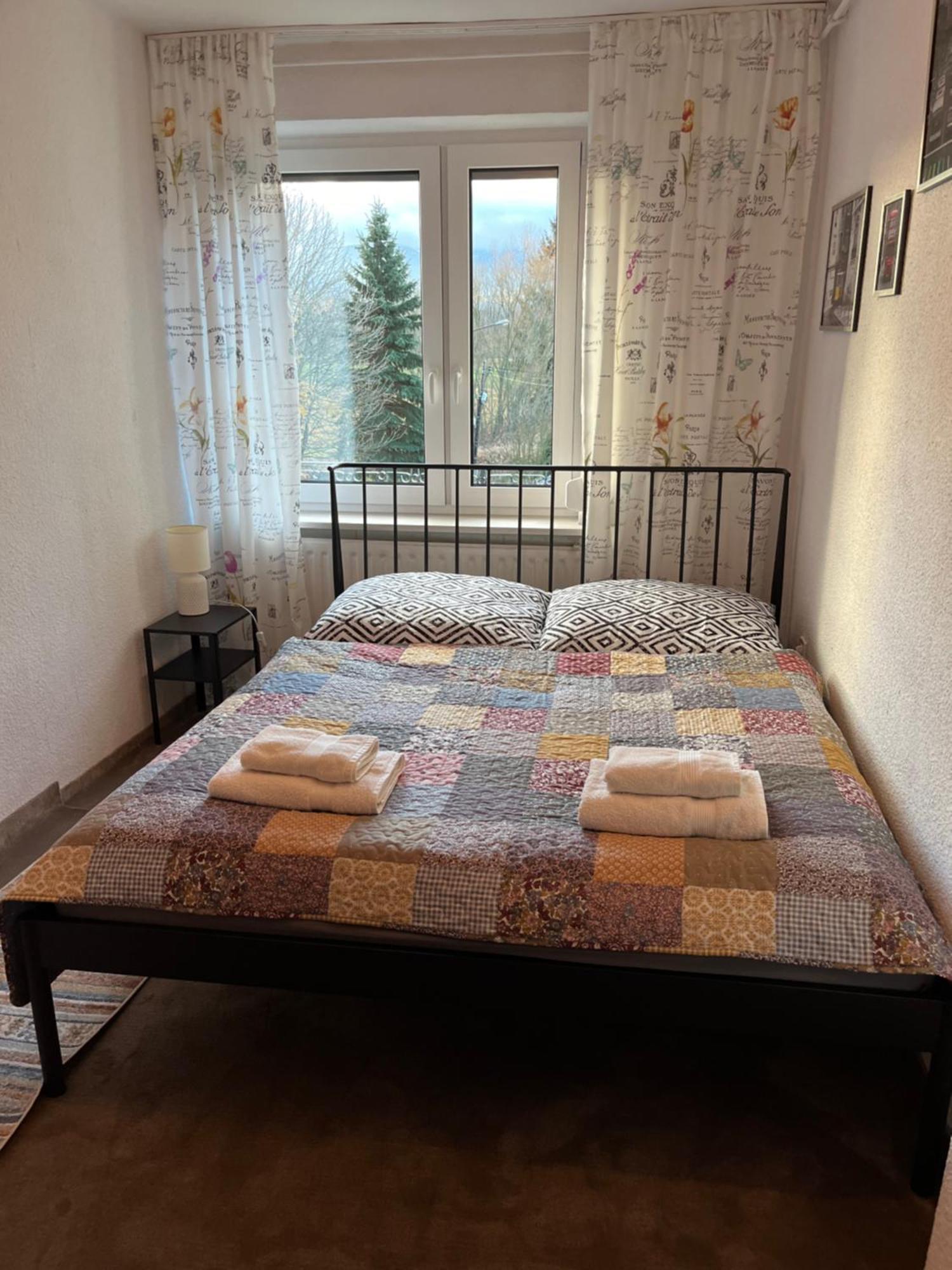 Sweet Home Cieplice Mountain View Apartament By The Main Park And Thermal Pools Jelenia Góra Esterno foto